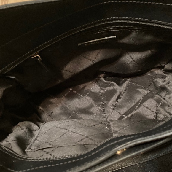 Michael Kors Purse - Picture 3 of 5